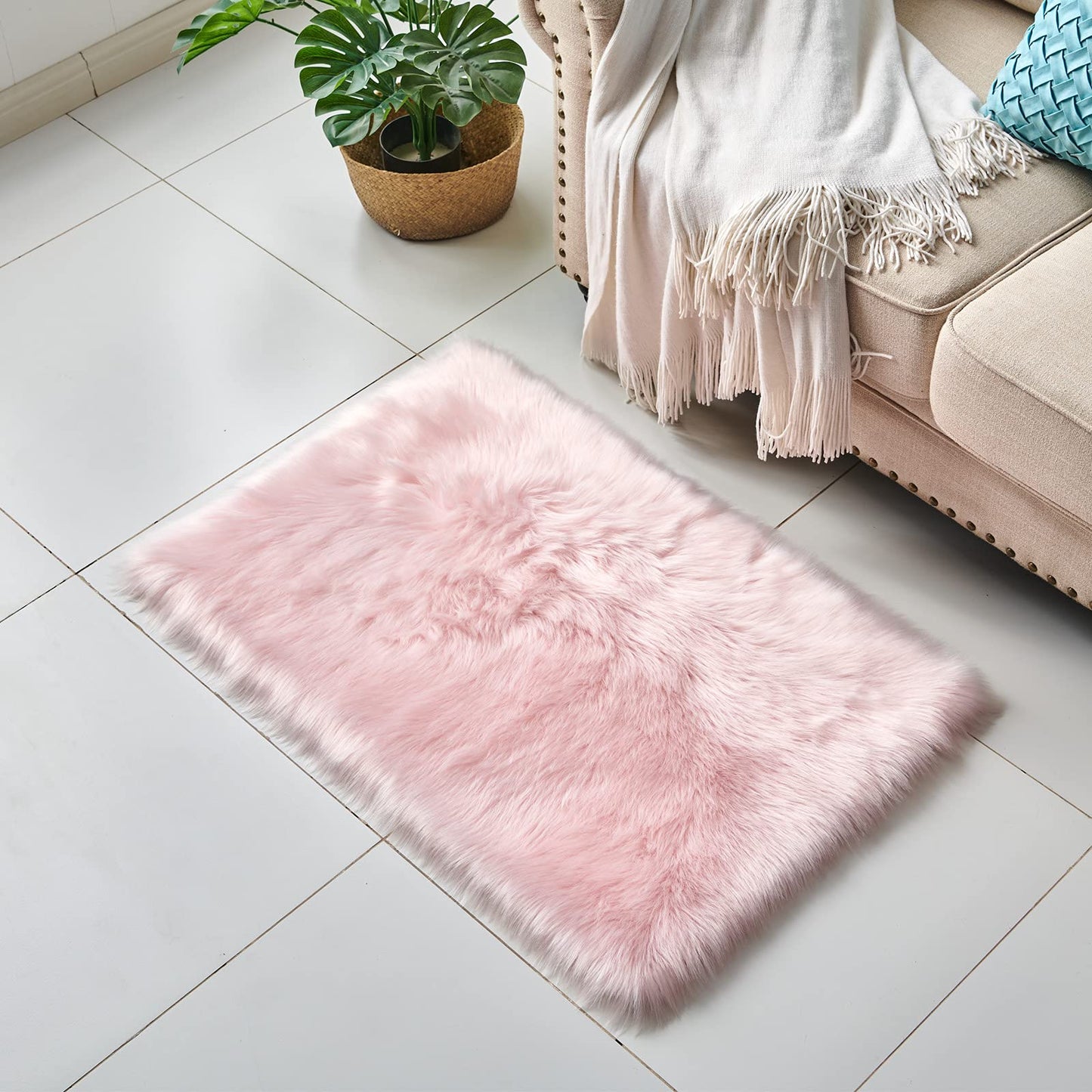 Peau de Mouton/Agneau Artificiel | Tapis Fourrure synthétique pour Le Salon Tapis de décoration, de Chaise Canapé Natte la Chambre à Coucher ou d'enfants, lit, canapé ou Chaise (Rose, 60 x 90 cm)